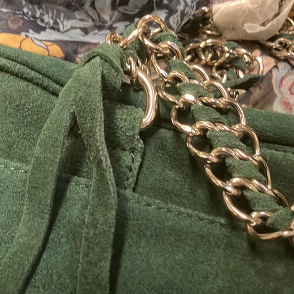 Avon NWO tags- stunning hunter green suede handbag - Picture 4 of 15